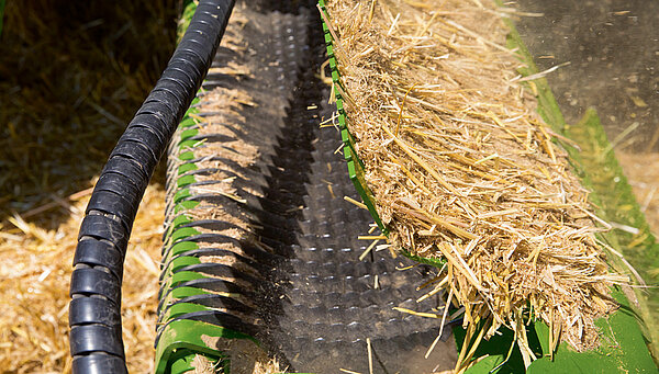 Let technology assist you in achieving top-notch forage management!